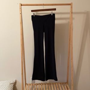 Gap body flared yoga pants
